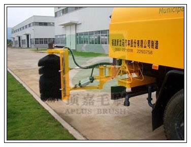 龍馬旋輪式毛刷清掃車